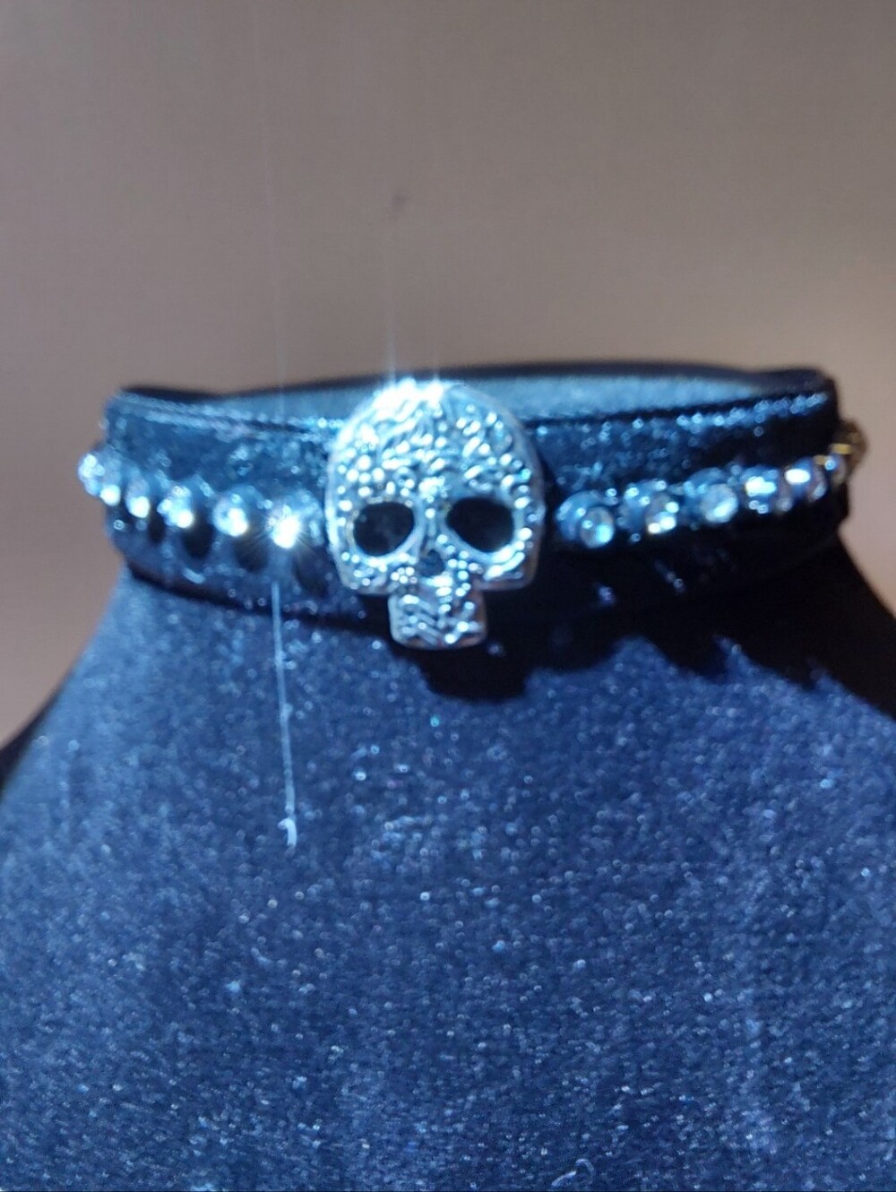 Skull Velvet Choker